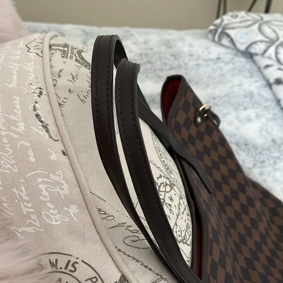 Beautiful Designer Inspired Brown Checkered Tote Bag 💼 - Picture 8 of 12